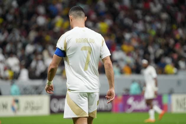 Al Gharafa vs Al Nassr, AFC Elite Champions League DOHA, QATAR - NOVEMBER 25: Cristiano Ronaldo of Al Nassr looks on in the AFC Elite Champions League match between Al Gharafa vs Al Nassr at the Al Bayt Stadium - Al Khor, on November 25, 2024 in Doha, Qatar (Photo by Samuello)