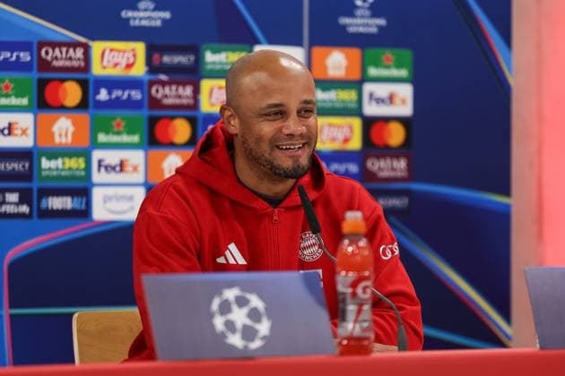 Vincent Kompany FC Bayern Muenchen, Head coach at the press conference, Ger, International press conference, FC Bayern Muenchen, Football, UEFA Champions League, Matchday 5, 2024 2025 season, 25 11 2024, Ger, International press conference, FC Bayern Muenchen, Football, UEFA Champions League, Matchday 5, 2024 2025 season, 25 11 2024 Muenchen Copyright: xEibner-Pressefoto JennixMaulx EP_JML