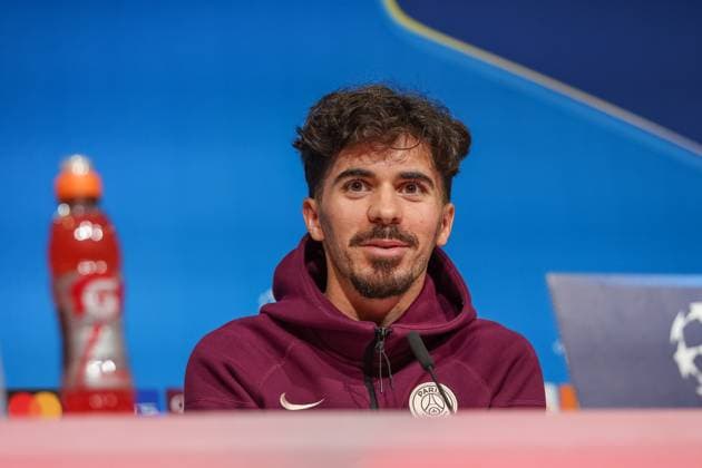 Vitinha Paris Saint Germain, PSG, 17 at press conference, Ger, International press conference, Paris Saint Germain, PSG, Football, UEFA Champions League, Matchday 5, 2024 2025 season, 25 11 2024, Ger, International press conference, Paris Saint Germain, PSG, Football, UEFA Champions League, Matchday 5, 2024 2025 season, 25 11 2024 Muenchen Copyright: xEibner-Pressefoto JennixMaulx EP_JML