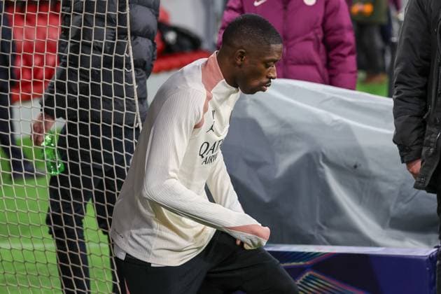 Ousmane Dembele Paris Saint Germain, PSG, 10 on the way from the dressing room to the pitch at the Allianz Arena, Ger, Final training, Paris Saint Germain, PSG, Football, UEFA Champions League, Matchday 5, 2024 2025 season, 25 11 2024, Ger, Final training, Paris Saint Germain, PSG, Football, UEFA Champions League, Matchday 5, 2024 2025 season, 25 11 2024 Muenchen Copyright: xEibner-Pressefoto JennixMaulx EP_JML