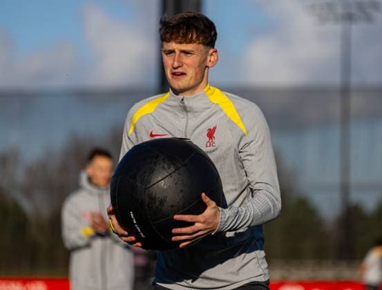 Football - UEFA Champions League - League Phase - Liverpool FC v Real Madrid CF - MD-1 LIVERPOOL, ENGLAND - Tuesday, November 26, 2024: Liverpool s Tyler Morton during a training session at the AXA Training Centre ahead of the UEFA Champions League match between Liverpool FC and Real Madrid CF. (Photo by David Rawcliffe Propaganda) LIVERPOOL AXA Training Centre MERSEYSIDE ENGLAND  Copyright: xDavidxRawcliffex P2024-11-26-Liverpool_Madrid_MD-1-19