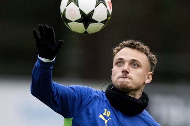 EINDHOVEN - PSV s Noa Lang during a training session ahead of tomorrow s Champions League match against Shachtar Donetsk. ANP OLAF CRACK xVIxANPxSportx xxANPxIVx 514325591 originalFilename: 514325591.jpg