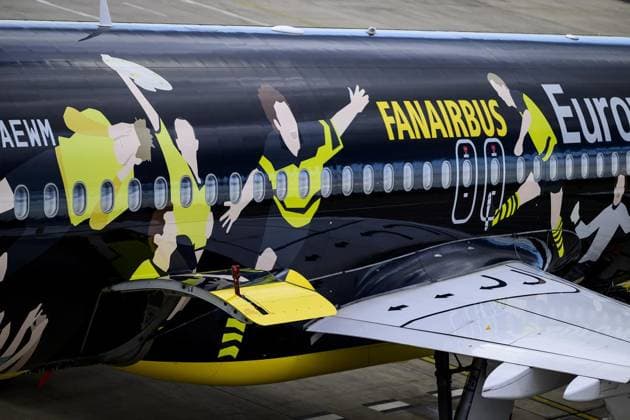 BVB departure to Zagreb FOR EDITORIAL PURPOSES ONLY EDITORIAL USE ONLY p The players and coaches of Borussia Dortmund leave Dortmund on Tuesday, November 26, 2024 for the match in Zagreb Germany NRW Dortmund Copyright RalfxRottmann Copyright: RalfxRottmann doc7y80f338b3815cjg71y1 ,EDITORIAL USE ONLY Copyright: RalfxRottmann