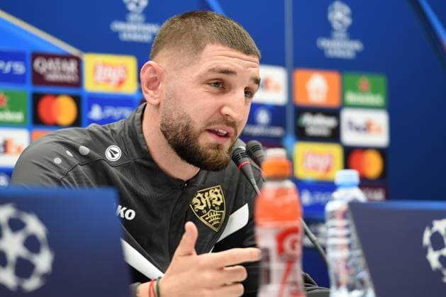 CRVENA ZVEZDA vs STUTTGART JEFF CHABOT Stuttgart football player at the press conference, PK, Pressekonferenz before the UEFA Champions League match against Crvena zvezda at the Rajko Mitic stadium, Belgrade 26.11.2024. Nebojsa Parausic MN press Photo Football, Champions League, Red Star, Stuttgart Belgrade Stadion Rajko Mitic Serbia Copyright: xNebojsaxParausicx xMNxPressx