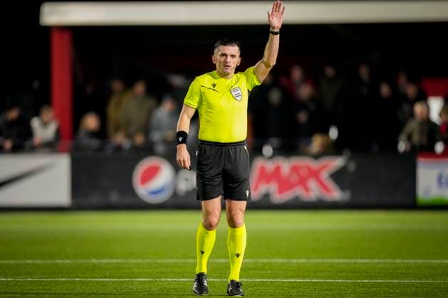2024-11-26 AZ U19 v Manchester United, ManU U19 - UEFA Youth League 2024 25 WIJDEWORMER, NETHERLANDS - NOVEMBER 26: Referee Mihaly Kapraly gestures during the UEFA Youth League 2024 25 match between AZ U19 and Manchester United U19 at AFAS Trainingscomplex on November 26, 2024 in Wijdewormer, Netherlands. Wijdewormer AFAS Trainingscomplex Netherlands Content not available for redistribution in The Netherlands directly or indirectly through any third parties. Copyright: xEdxvanxdexPolx