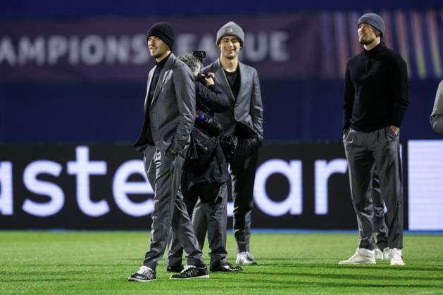 UEFA Chapmions League: Borussia Dortmund press Players of Borussia Dortmund inspects the pitch at Maksimir Stadium in Zagreb, Croatia, on November 26, 2024.  IgorxKralj PIXSELL