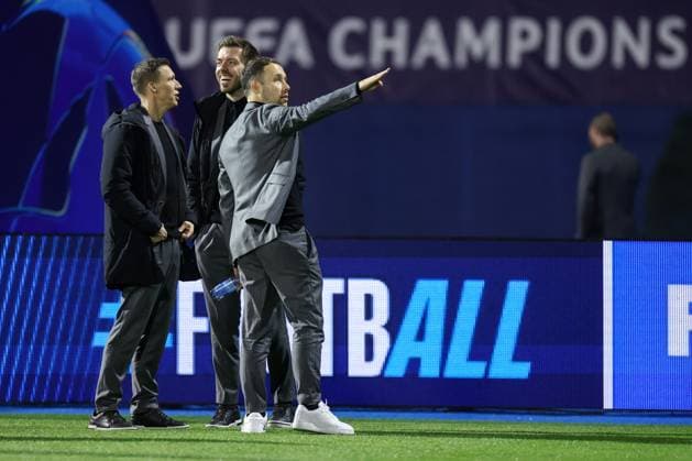 UEFA Chapmions League: Borussia Dortmund press Players of Borussia Dortmund inspects the pitch at Maksimir Stadium in Zagreb, Croatia, on November 26, 2024.  IgorxKralj PIXSELL