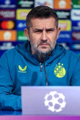 UEFA Chapmions League: Dinamo Zagreb press and training Head Coach of GNK Dinamo Zagreb Nenad Bjelica speaks on a press conference, PK, Pressekonferenz at Maksimir Stadium in Zagreb, Croatia, on November 26, 2024.  IgorxKralj PIXSELL