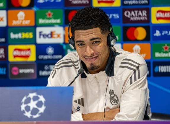 Football - UEFA Champions League - League Phase - Liverpool FC v Real Madrid CF - MD-1 LIVERPOOL, ENGLAND - Tuesday, November 26, 2024: Real Madrid s Jude Bellingham during a press conference, PK, Pressekonferenz at Anfield ahead of the UEFA Champions League game between Liverpool FC and Real Madrid CF. (Photo by David Rawcliffe Propaganda) LIVERPOOL Anfield MERSEYSIDE ENGLAND  Copyright: xDavidxRawcliffex P2024-11-26-Liverpool_Madrid_MD-1-114