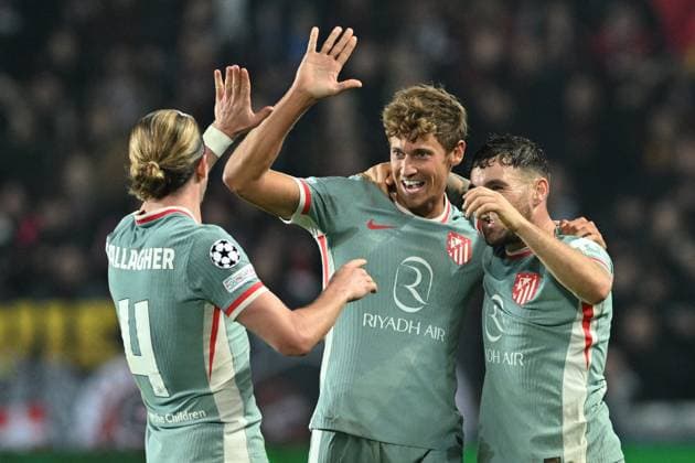 Marcos Llorente of Atletico, center, celebrates a goal during the football Champions League 5th round match Sparta Praha vs Atletico Madrid in Prague, Czech Republic, November 26, 2024. (CTKxPhoto MichaelaxRihova) CTKPhotoP2024112607082  CTKPhotoP2024112607082
