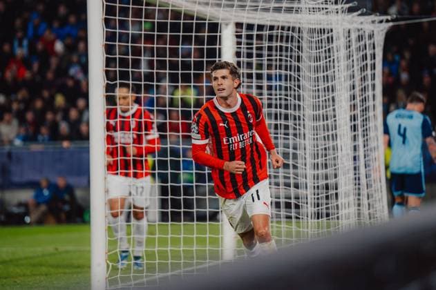 SOCCER - UEFA CL, Slovan vs Milan BRATISLAVA,SLOVAKIA,26.NOV.24 - SOCCER - UEFA Champions League, Slovan Bratislava vs AC Milan. Image shows the rejoicing of Christian Pulisic (Milan) .  GEPAxpictures xAlexanderxSolc