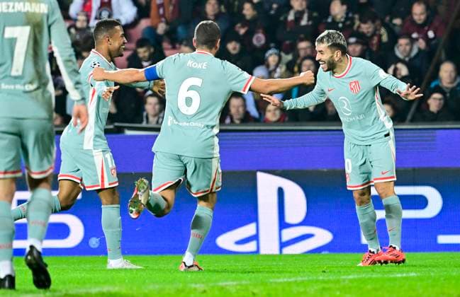 Angel Correa of Atletico, right, celebrates a goal during the football Champions League 5th round match Sparta Praha vs Atletico Madrid in Prague, Czech Republic, November 26, 2024. (CTKxPhoto RomanxVondrous) CTKPhotoP2024112607855  CTKPhotoP2024112607855