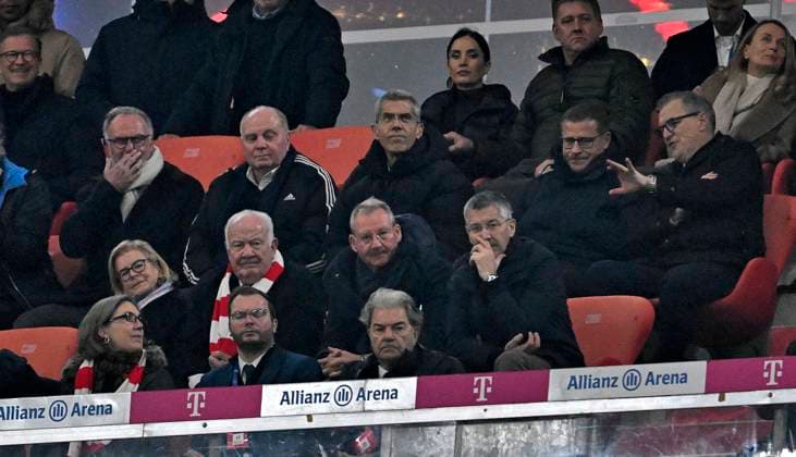 26 11 2024, Football UEFA Championsleague 2024 2025 5 Matchday, FC Bayern Munich Paris St Germain, in the Allianz Arena Munich from left Ex Chairman of the Board Karl Heinz Rummenigge FC Bayern Munich , Honorary President and Supervisory Board Member Uli Hoeneß FC Bayern, Hoeness , x, Manager Max Eberl FC Bayern Munich and Chairman of the Board Jan Christian Dreesen FC Bayern Munich below President Herbert Hainer FC Bayern DFL and DFB regulations prohibit any use of photographs as image sequences and or quasi video