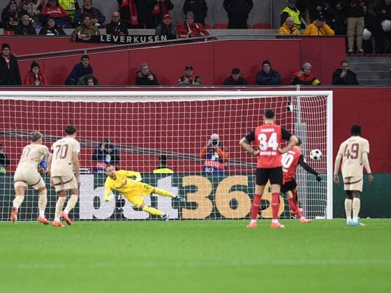Florian Wirtz Bayer 04 Leverkusen goal for 1 0 during the UEFA Champions League 2024 25 League Phase MD5 match between Bayer 04 Leverkusen and FC Salzburg at BayArena on November 26, 2024 in Leverkusen, Germany Photo by Ralf Treese DeFodi Images Florian Wirtz Bayer 04 Leverkusen Goal for 1 0 during the UEFA Champions League 2024 25 League Phase MD5 match between Bayer 04 Leverkusen and FC Salzburg at BayArena on November 26, 2024 in Leverkusen, Germany Defodi 521 LEVSAL20241126 008 Defodi-521