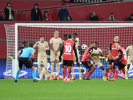 Alejandro Grimaldo Bayer 04 Leverkusen goal for 2 0 during the UEFA Champions League 2024 25 League Phase 5 match between Bayer 04 Leverkusen and FC Salzburg, BayArena on November 26, 2024 in Leverkusen, Germany Photo by Ralf Treese DeFodi Images Alejandro Grimaldo Bayer 04 Leverkusen Goal for 2 0 during the UEFA Champions League 2024 25 League Phase MD5 match between Bayer 04 Leverkusen and FC Salzburg at BayArena on November 26, 2024 in Leverkusen, Germany Defodi 521 LEVSAL20241126 011 Defodi-521