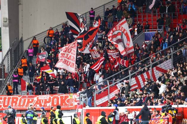RB Salzburg Fans RB Salzburg Bayer 04 Leverkusen vs FC Salzburg, Soccer, UEFA Champions League, Matchday 5, 26 11 2024 Photo kolbert press Ant Palmer BayArena NRW Germany Copyright: xkolbert-press AntxPalmerx