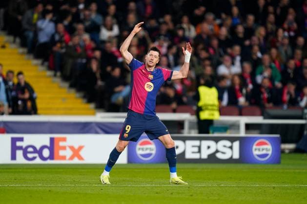 Robert Lewandowski of FC Barcelona, Barca celebrates the 1-0 FC Barcelona v Stade Brestois, UEFA Champions League match, date 5. Football, Lluis Companys Stadium, Barcelona, Spain - 26 Nov 2024 Editorial use only  Copyright: xBaguxBlanco Pressinphoto Shutterstockx 14945346u