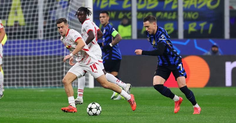 Inter Milan RB Leipzig Champions League Leipzig, 26 11 2024, Giuseppe Meazza Stadium, Football, UEFA Champions League, Matchday 5 , RB Leipzig vs FC Inter Milan , In the picture from l Christoph Baumgartner 14, RB Leipzig , Piotr Zielinski 7, Inter Milan , Picture Point