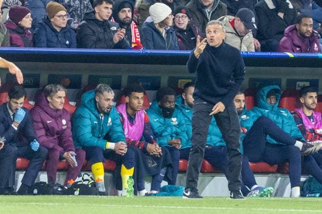 Head coach Luis Enrique FCË½ParisË½Saint Germain gestures, gestures, FC Bayern Muenchen vs Paris Saint Germain, Champions League, Football, Matchday 5, 26 11 2024 Muenchen Bayern Germany Copyright: xkolbert-press PeterxFastlx