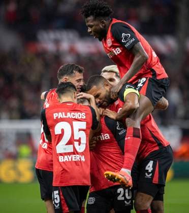 Leverkusen, Germany 26th Nov 2024 Goal celebration Granit Xhaka LEV Alejandro Grimaldo LEV Jonathan Tah LEV Edmond Tapsoba LEV Bayer Leverkusen FC Salzburg 26 11 2024
