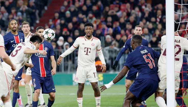 Bild v l Min jae Kim FC Bayern Muenchen, 3 , Goal scored, erzielt das Tor zum 1 0, celebrate the goal 26 11 2024, Fussball, UEFA Champions League, Bayern Muenchen Paris St Germain, GER, Muenchen, Allianz Arena, DFL REGULATIONS PROHIBIT ANY USE OF PHOTOGRAPHS AS IMAGE SEQUENCES AND OR QUASI VIDEO Copyright: HMBxMedia xHeikoxBecker