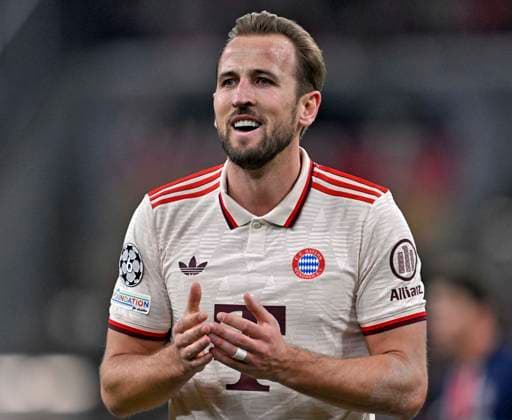 26 11 2024, Football UEFA Championsleague 2024 2025 Matchday 5, FC Bayern Munich Paris St Germain, in the Allianz Arena Munich Harry Kane FC Bayern Munich DFL and DFB regulations prohibit any use of photographs as image sequences and or quasi video