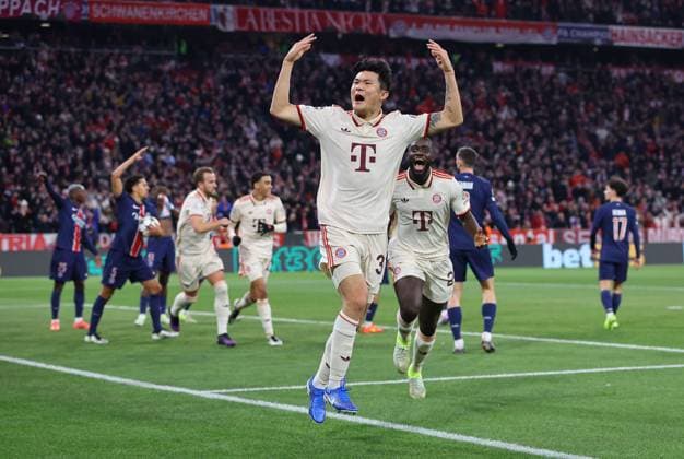 Kim Min-Jae of Bayern Munich celebrates scoring the opening goal Bayern Munich v Paris Saint-Germain, UEFA Champions League, Group Stage, Football, Allianz Arena, Munich, Germany - 26 Nov 2024 EDITORIAL USE ONLY No use with unauthorised audio, video, data, fixture lists, club league logos or live services. Online in-match use limited to 120 images, no video emulation. No use in betting, games or single club league player publications. Copyright: xMichaelxZemanek Shutterstockx 14940166q