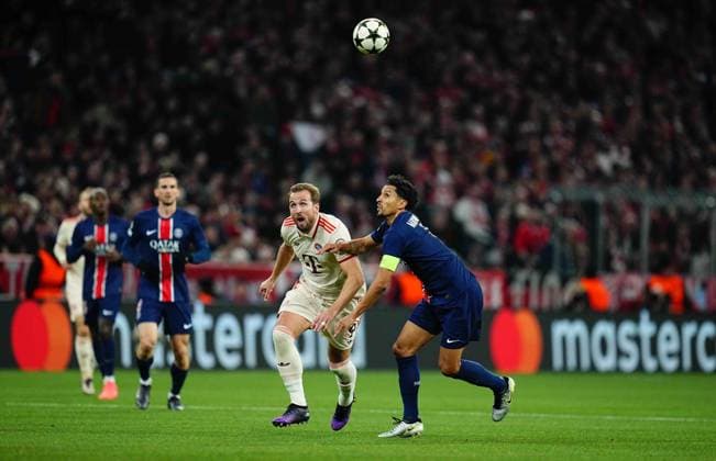 November 26 2024: Harry Kane of Bayern Munich and Marquinhos of Paris Saint-Germain battle for the ball during a Champions League Matchday 5 game, FC Bayern Munich versus Paris Saint-Germain, at Allianz Areana, Munich, Germany. CSM Munich Germany - ZUMAc04_ 20241126_zma_c04_032 Copyright: xUlrikxPedersenx