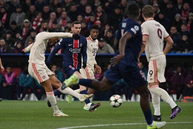 26 11 2024, xjrdrx, Football UEFA Champions League, FC Bayern Muenchen Paris St Germain emspor, v l Goal shot Leroy Sane FC Bayern Muenchen DFL DFB REGULATIONS PROHIBIT ANY USE OF PHOTOGRAPHS as IMAGE SEQUENCES and or QUASI VIDEO Muenchen