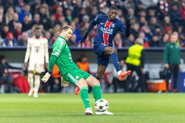 Goalkeeper Manuel Neuer FC Bayern Muenchen and Ousmane Dembele FCË½ParisË½Saint Germain in a duel v l, FC Bayern Muenchen vs Paris Saint Germain, Champions League, Soccer, Matchday 5, 26 11 2024 Muenchen Bayern Germany Copyright: xkolbert-press PeterxFastlx