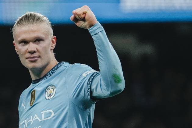 UEFA Champions League Matchday 5 - League Phase: Manchester City vs. Feyenoord Rotterdam Erling Haaland scores a penalty and celebrates during the UEFA Champions League Matchday 5 of the League Phase match between Manchester City and Feyenoord Rotterdam at Etihad Stadium, on November 26, 2024 in Manchester, United Kingdom. Manchester Etihad Stadium Manchester United, ManU Kingdom Copyright: xAlexandraxFechetex _ADR3742-2