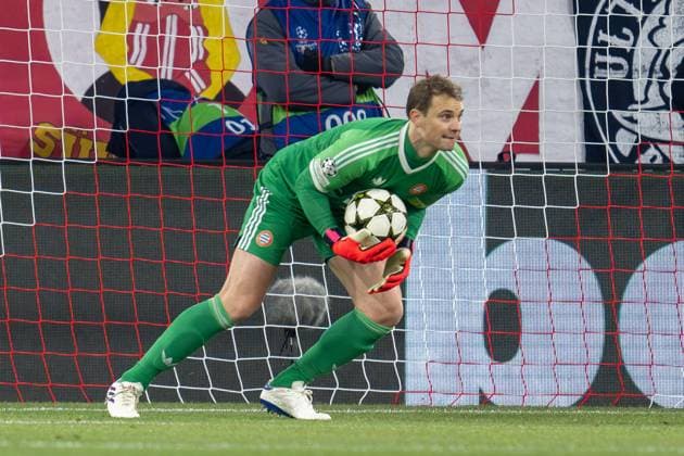 Manuel Neuer 1 FC Bayern Muenchen , FC Bayern Muenchen vs Paris Saint Germain, Football, UEFA Champions League, Matchday 5, 26 11 2024 DFB regulations prohibit any use of photographs as image sequences and or quasi video Muenchen Bayern Germany Copyright: xkolbert-press UlrichxGamelx