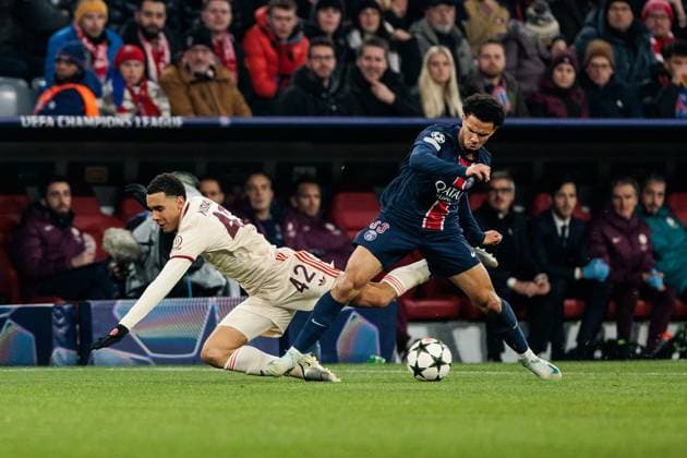 UEFA Champions League FC Bayern Munich FC Paris Saint Germain 26 11 2024 duel Jamal Musiala FC Bayern Munich, 42 , Warren Zaire Emery FC Paris Saint Germain, 33 UEFA Champions League FC Bayern Munich FC Paris Saint Germain, Munich, Allianz Arena on 26 11 2024 Copyright: xBEAUTIFULxSPORTS Wunderlx