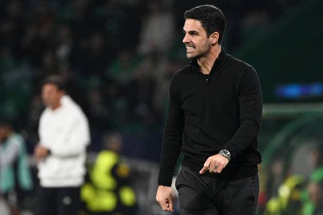 Arsenal head coach Mikel Arteta in the technical area Sporting Lisbon v Arsenal, UEFA Champions League, Group Stage, Football, Estadio Jose Alvalade, Lisbon, Portugal - 26 Nov 2024 EDITORIAL USE ONLY No use with unauthorised audio, video, data, fixture lists, club league logos or live services. Online in-match use limited to 120 images, no video emulation. No use in betting, games or single club league player publications. Copyright: xZedxJameson Shutterstockx 14940177ew