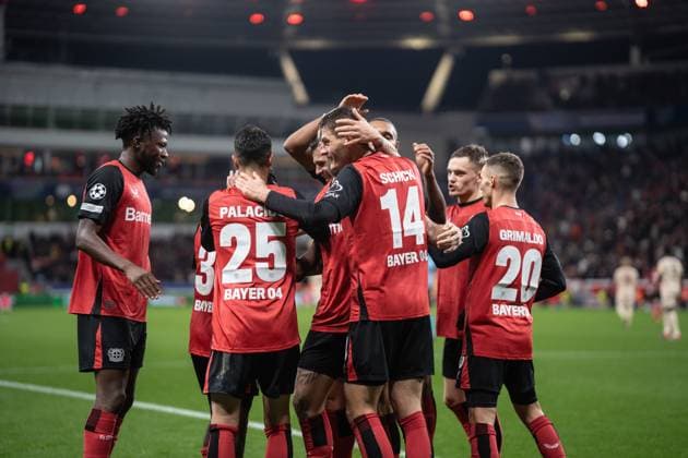 GER, UEFA Champions League, Bayer 04 Leverkusen vs FC Salzburg 26 11 2024, BayArena, Leverkusen, GER, UEFA Champions League, Bayer 04 Leverkusen vs FC Salzburg In the picture Goal celebrations for the 4-0 goal by Patrik Schick Bayer 04 Leverkusen, 14 Jeremie Frimpong Bayer 04 Leverkusen, 30 Florian Wirtz Bayer 04 Leverkusen, 10 Granit Xhaka Bayer 04 Leverkusen, 34 Exequiel Palacios Bayer 04 Leverkusen, 25 Alex Grimaldo Bayer 04 Leverkusen, 20 nordphotoxGmbHxx xChristianxSchulze nph000300