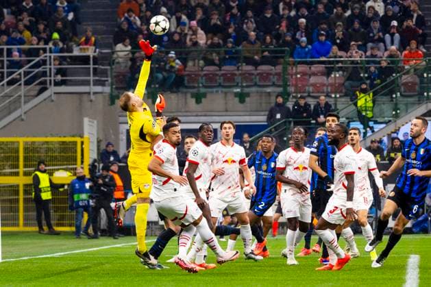 FC Internazionale Milano v RB Leipzig - UEFA Champions League 2024 25 League Phase MD5 Peter Gulacsi plays during the UEFA Champions League 2024 25 match between FC Internazionale and RB Lipsia at Stadio Giuseppe Meazza in Milano, Italy, on November 26, 2024. Milano Milano Italy  Copyright: xMairoxCinquettix originalFilename:cinquetti-fcintern241126_npyvJ.jpg
