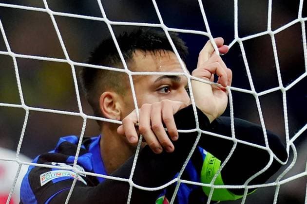 Sport Bilder des Tages Inter Milan s Lautaro Martinez during the Uefa Champions League soccer match between Inter and Leipzig at the San Siro Stadium in Milan, north Italy - Tuesday , November 26 , 2024. - Soccer .  Copyright: xSpada LaPressex