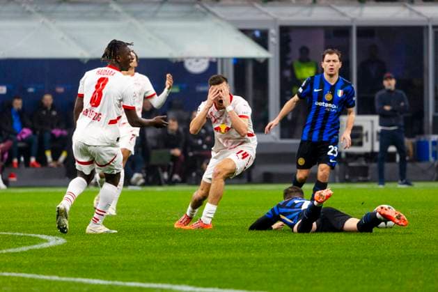 Sport Bilder des Tages FC Internazionale Milano v RB Leipzig - UEFA Champions League 2024 25 League Phase MD5 Christoph Baumgartner plays during the UEFA Champions League 2024 25 match between FC Internazionale and RB Lipsia at Stadio Giuseppe Meazza in Milano, Italy, on November 26, 2024. Milano Milano Italy  Copyright: xMairoxCinquettix originalFilename:cinquetti-fcintern241126_npRoL.jpg