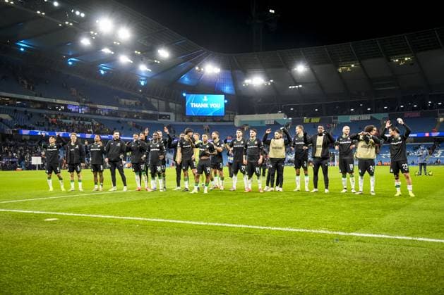 UEFA Champions League: Manchester City F.C. v Feyenoord Manchester - Players of Feyenoord during the fifth round of new format of the UEFA Champions League 2024 2025. The match is set between Manchester City and Feyenoord at Etihad Stadium on 26 November 2024 in Manchester, England. Copyright: xYannickxVerhoevenx