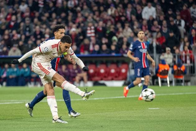 Jamal Musiala 42 FC Bayern Muenchen , FC Bayern Muenchen vs Paris Saint Germain, Football, UEFA Champions League, Matchday 5, 26 11 2024 DFB regulations prohibit any use of photographs as image sequences and or quasi video Muenchen Bayern Germany Copyright: xkolbert-press UlrichxGamelx