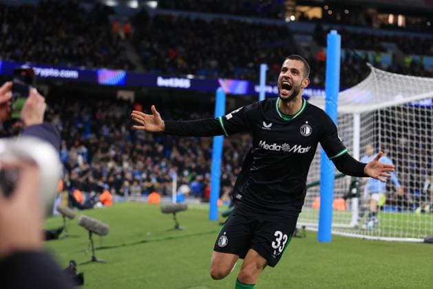 Fußball UEFA-Champions-League-Phase Manchester City gegen Feyenoord 26. November 2024 UEFA-Champions-League-Phase Manchester City gegen Feyenoord David Hancko von Feyenoord feiert seinen dritten Treffer zum 3  Copyright: xSimonxStacpoolexOffside