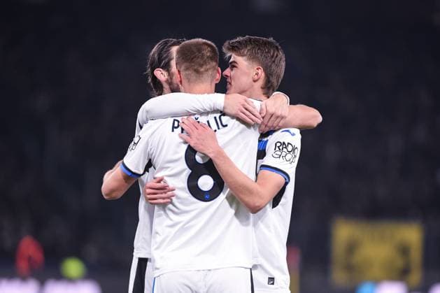 BERN, SWITZERLAND NOVEMBER 26 Mario Pasalic of Atalanta celebrates the goal during the UEFA Champions League 2024 25 League Phase MD5 match between BSC Young Boys and Atalanta BC at Stadion Wankdorf on November 26, 2024 in Bern, Switzerland Bern Stadion Wankdorf Bern Switzerland Copyright: xJustPictures.ch ManuelxWinterbergerx jp-en-EuSpIm-JP4_MAN_YB_Atalanta_26Nov2024_BE_01233