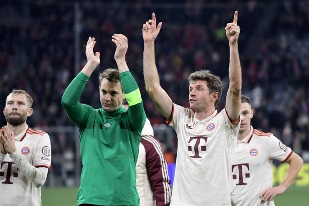 26 11 2024, xemx, Football UEFA Champions League, FC Bayern Muenchen Paris St Germain emspor, v l jubilation, joy about the victory at Manuel Neuer FC Bayern Muenchen Thomas Mueller FC Bayern Muenchen DFL DFB REGULATIONS PROHIBIT ANY USE OF PHOTOGRAPHS as IMAGE SEQUENCES and or QUASI VIDEO Muenchen
