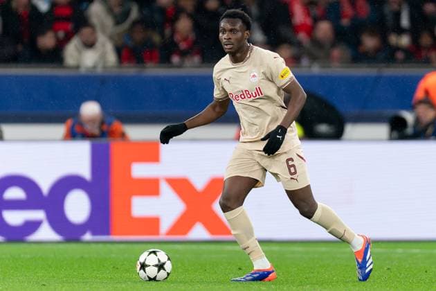 2024-11-26 Bayer 04 Leverkusen v FC Salzburg - UEFA Champions League 2024 25 League Phase MD5 LEVERKUSEN, GERMANY - NOVEMBER 26: Samson Baidoo of FC Salzburg in action during the UEFA Champions League 2024 25 League Phase MD5 match between Bayer 04 Leverkusen and FC Salzburg at BayArena on November 26, 2024 in Leverkusen, Germany. (Photo by Joris Verwijst BSR Agency) Leverkusen Germany Content not available for redistribution in The Netherlands directly or indirectly through any third parties. Copyright: xBSRxAgencyx