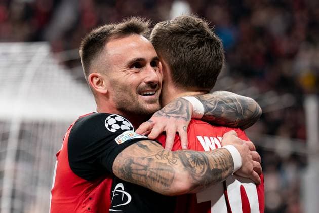 2024-11-26 Bayer 04 Leverkusen v FC Salzburg - UEFA Champions League 2024 25 League Phase MD5 LEVERKUSEN, GERMANY - NOVEMBER 26: Aleix Garcia of Bayer 04 Leverkusen celebrates after scoring the team s fifth goal with Florian Wirtz of Bayer 04 Leverkusen during the UEFA Champions League 2024 25 League Phase MD5 match between Bayer 04 Leverkusen and FC Salzburg at BayArena on November 26, 2024 in Leverkusen, Germany. (Photo by Joris Verwijst BSR Agency) Leverkusen Germany Content not available for redistribution in The Netherlands directly or indirectly through any third parties. Copyright: xBSRxAgencyx