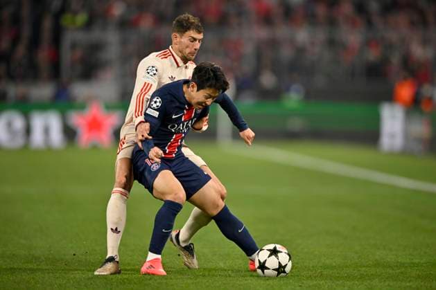 duel, action Leon Goretzka FC Bayern Muenchen FCB 08 vs Kang in Lee FC Paris Saint Germain PSG 19 FC Bayern Muenchen FCB vs Paris Saint Germain PSG Matchday 5 26 11 2024 DFL REGULATIONS PROHIBIT ANY USE OF PHOTOGRAPHS AS IMAGE SEQUENCES AND OR QUASI VIDEO FC Bayern Muenchen FCB vs Paris Saint Germain PSG