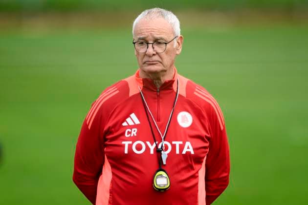 Claudio Ranieri, head coach of AS Roma, directs a training session the day before the Europa League football match between Tottenham and AS Roma at Centro Sportivo Fulvio Bernardini in Rome (Italy), November 27, 2024. AndreaxStaccioli