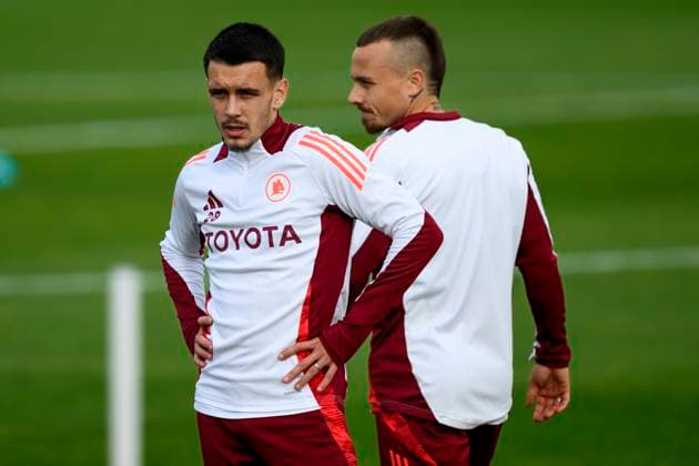 Enzo Le Fee and Jose Angel Esmoris Tasende Angelino of AS Roma during a training session the day before the Europa League football match between Tottenham and AS Roma at Centro Sportivo Fulvio Bernardini in Rome (Italy), November 27, 2024. AndreaxStaccioli