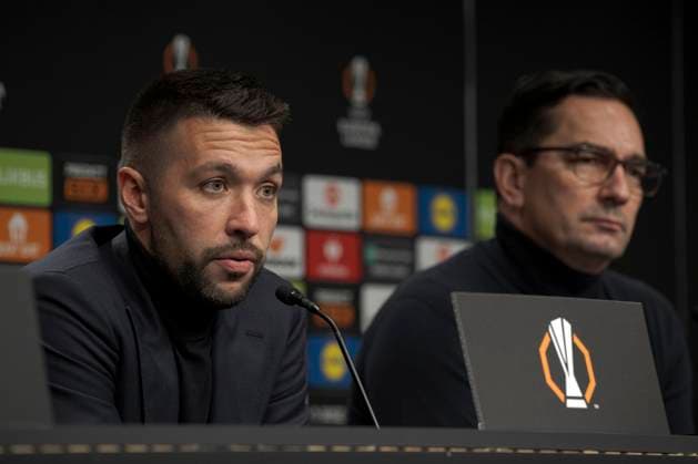 Europa League press conference, PK, Pressekonferenz Ajax Head Coach Francesco Farioli attends press conference ahead of Ajax s Europa League match against Real Sociedad. Donostia (Basque Country) November 27, 2024. (Gari Garaialde Bostok Photo) Donostia Gipuzkoa Spain Editorial Use Only  Copyright: xGarikoitzxGaraialdex xBostokxPhotox Bostok Photo GarixGaraialdex GG24112779