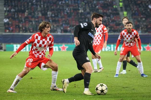 SOCCER - UEFA CL, Sturm vs Girona KLAGENFURT,AUSTRIA,27.NOV.24 - SOCCER - UEFA Champions League, SK Sturm Graz vs Girona FC. Image shows Bryan Gil (Girona) and Otar Kiteishvili (Sturm).  GEPAxpictures xChrisxBauer